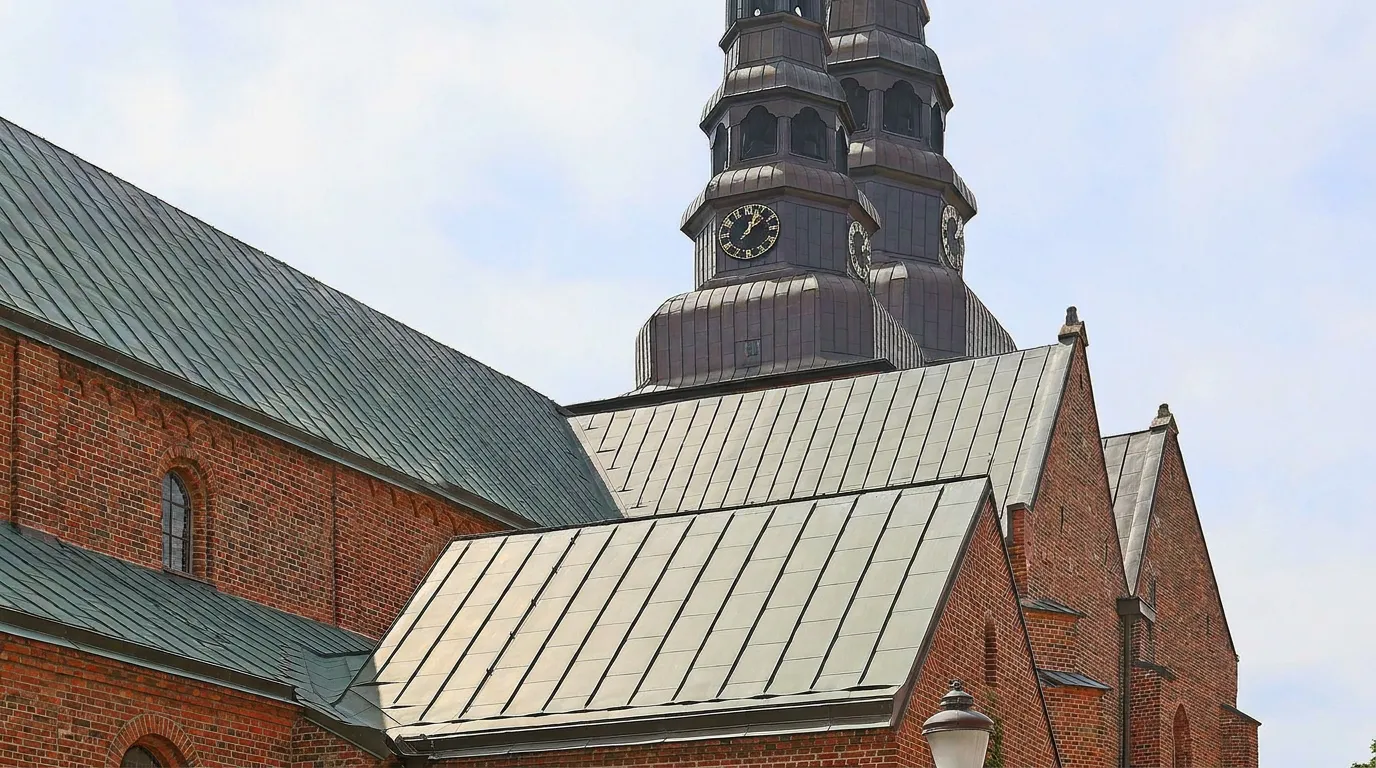 Sankta Maria kyrka aan het kerkplein in Ystad