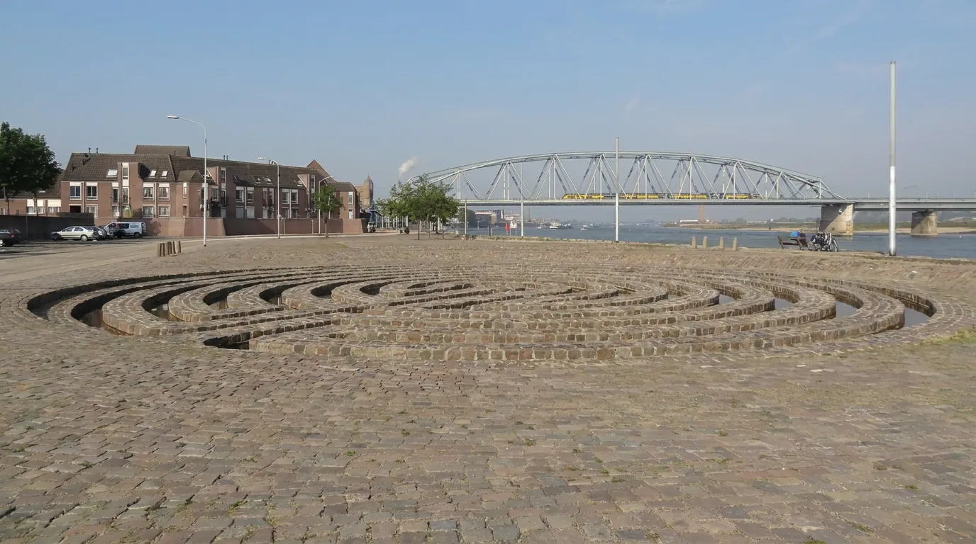 Labyrinth. Kunst im öffentlichen Raum, arte público en Coburgo